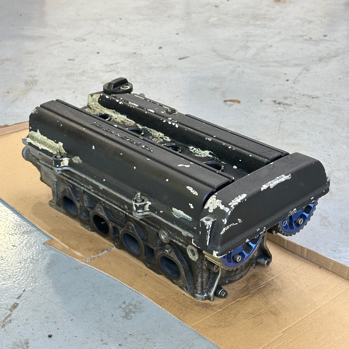 B18B1 Complete Cylinder Head w/ Adjustable Cam Gears